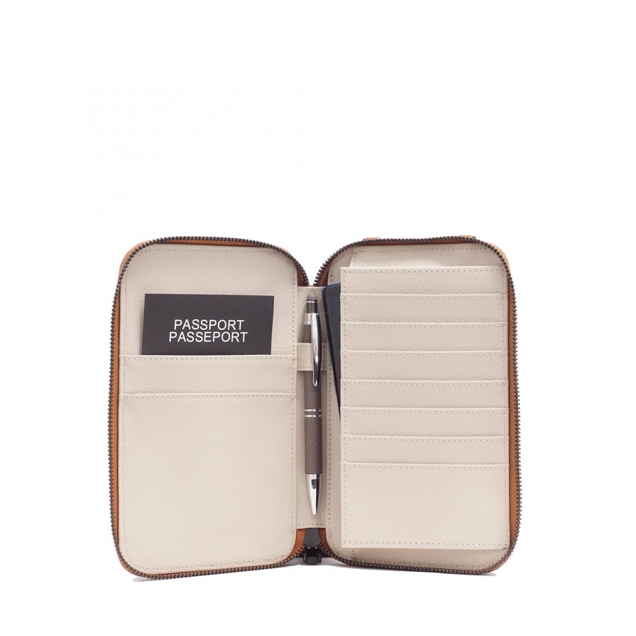 Winzley Passport Pouch - Camel