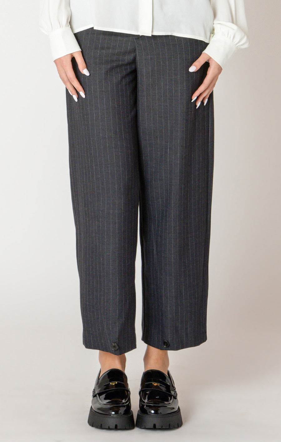 Ladies Button Hem Pant