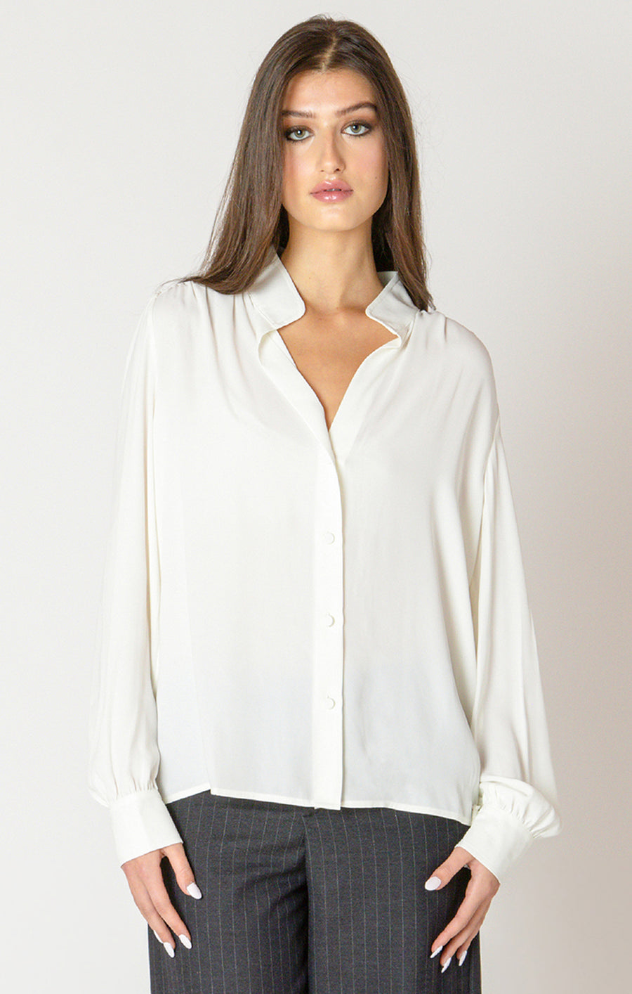 Ladies Relaxed Button Front Blouse
